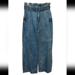 Almost Famous Acid Wash Paperbag Women's Blue High-Waisted Jeans Size 7 w/ Belt